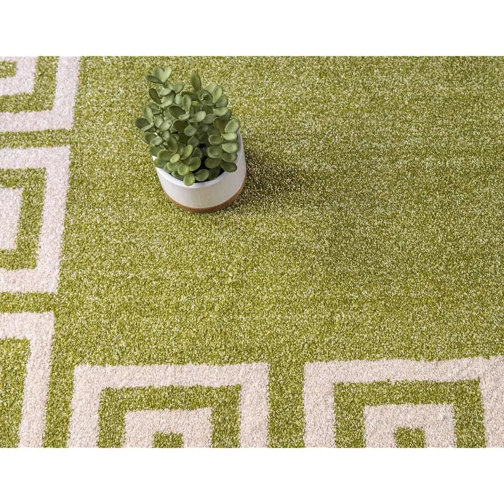 8' Circle Geometric Modern Border