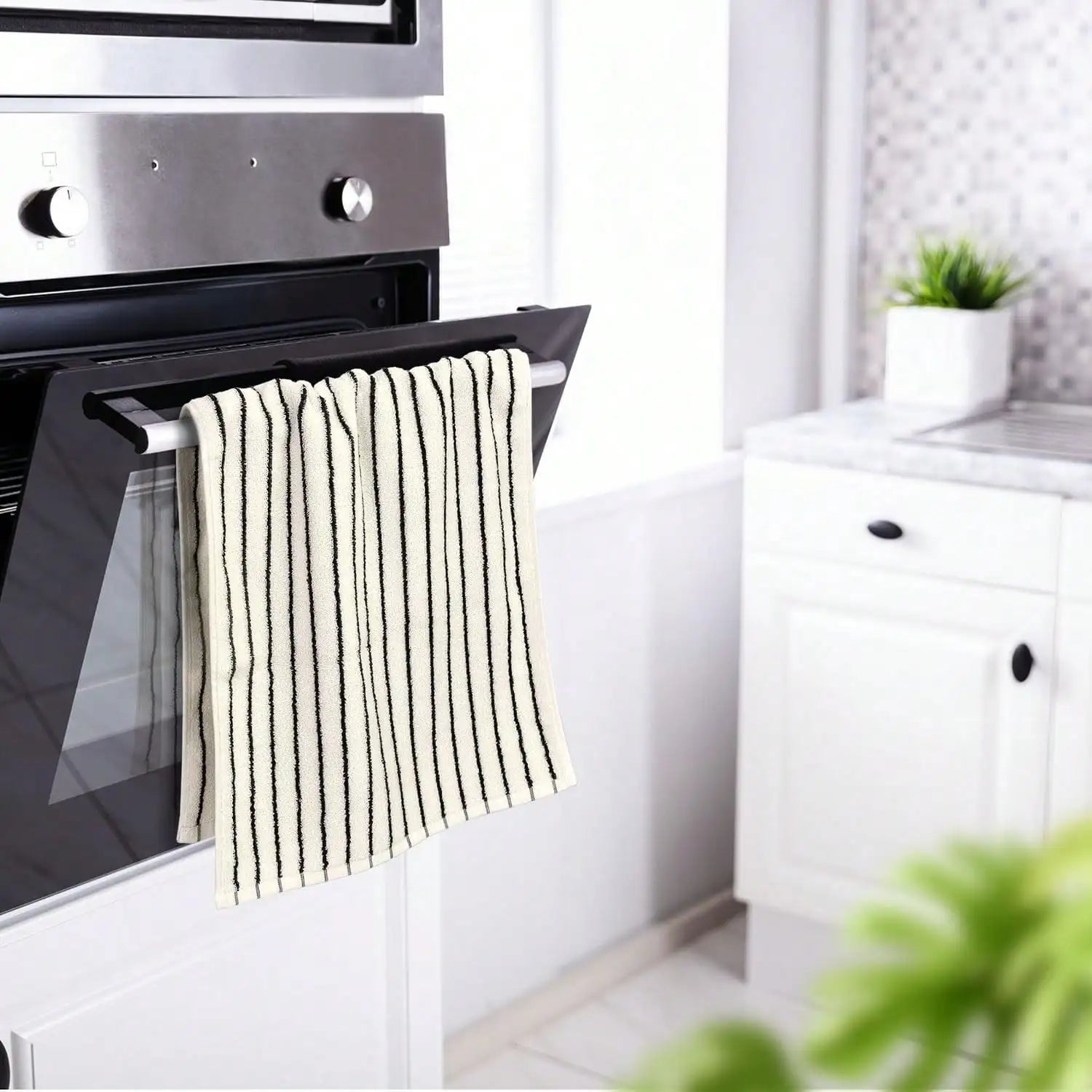 Black/White Striped Hand Towel