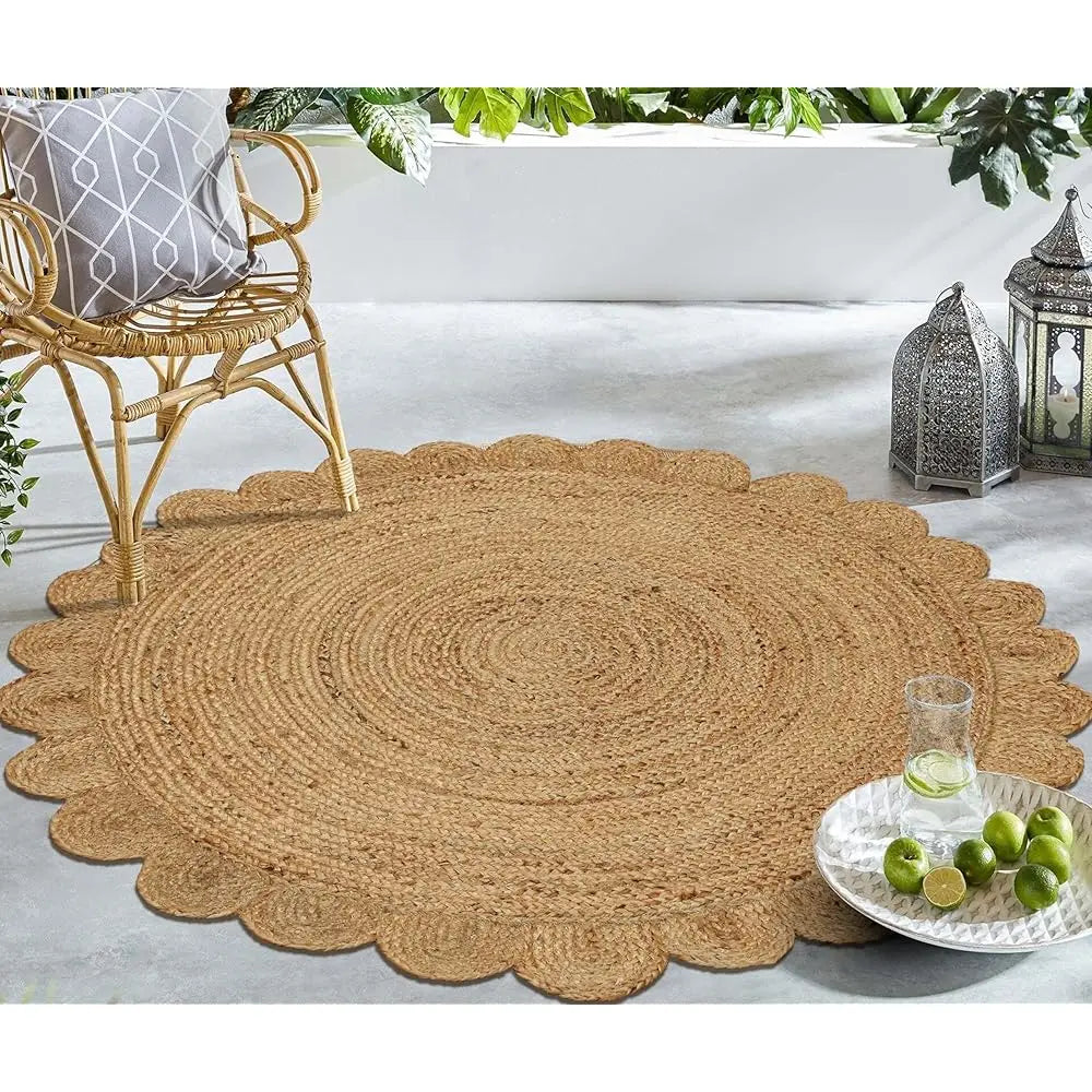 4' Circle Jute Braided Scalloped Reversible