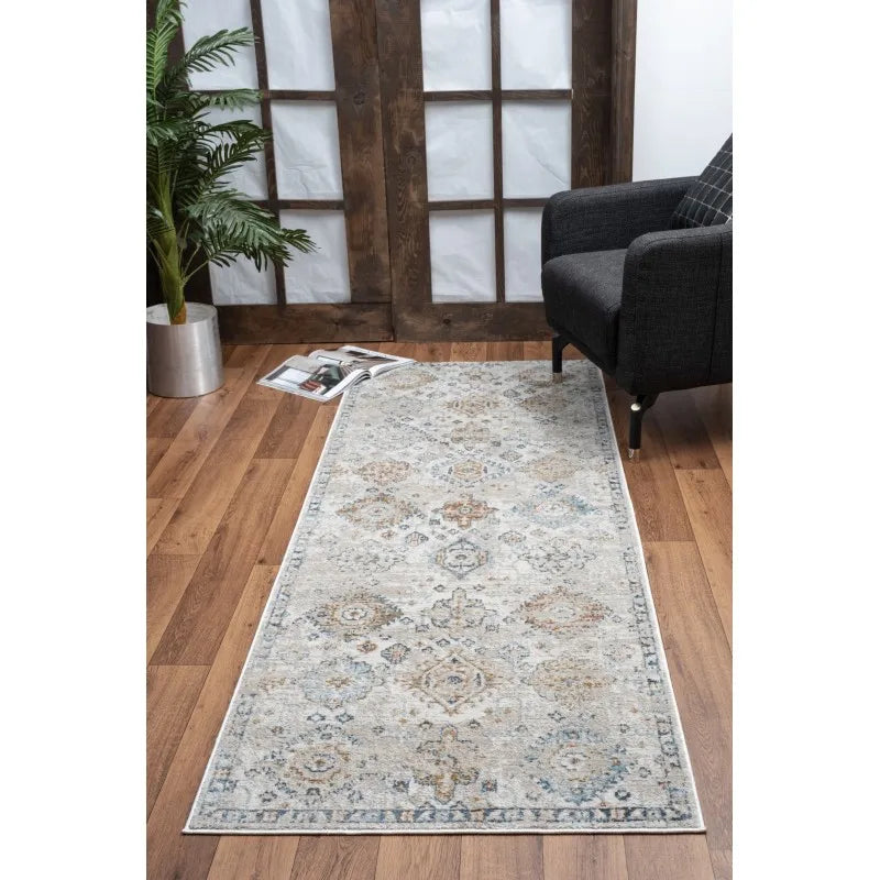 2'7"x7'3" Noble Ivory Runner