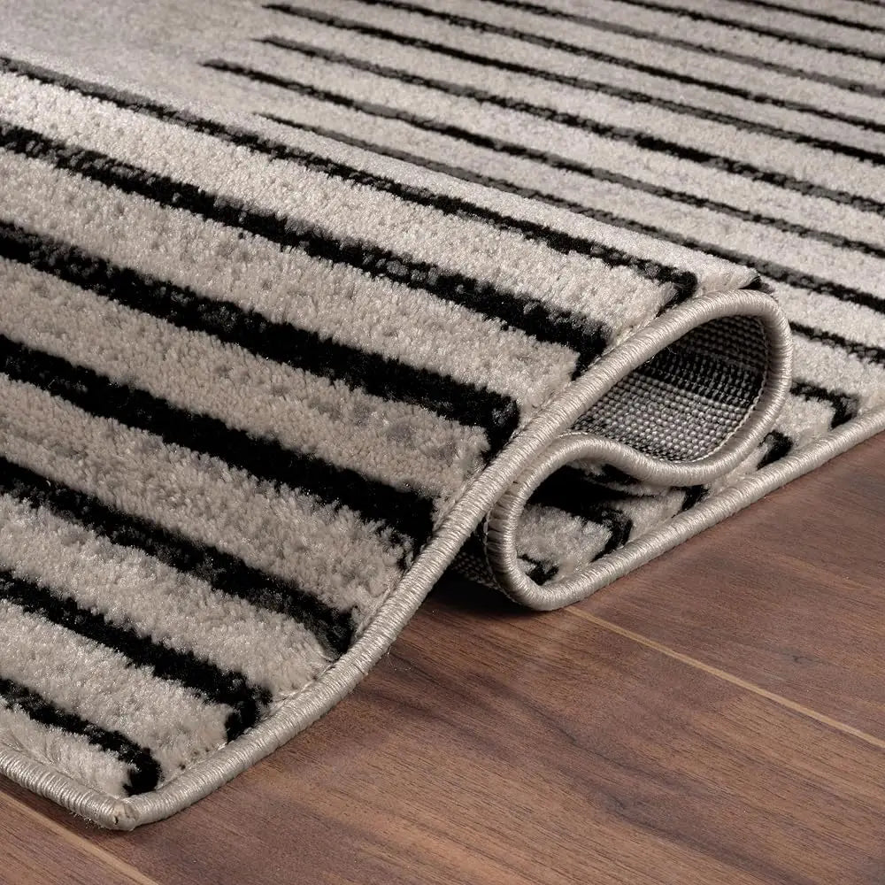 5x7 Bohemian Stripe Cream/Black