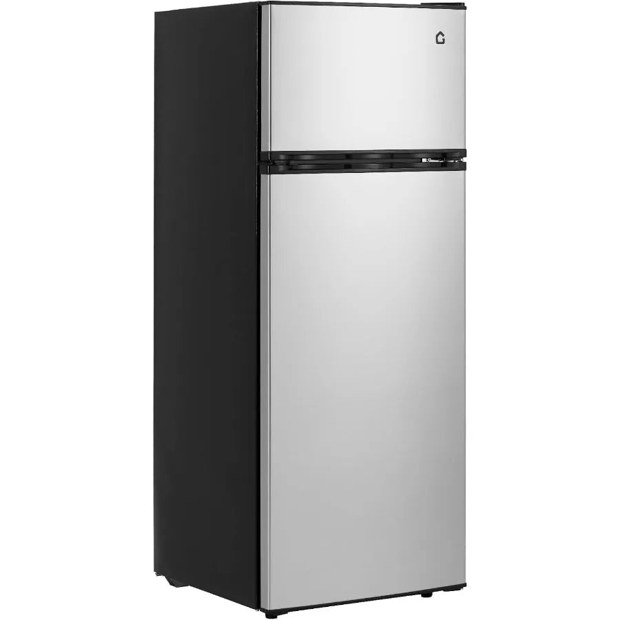 7.5 CF Refrigerator/Freezer Two Door