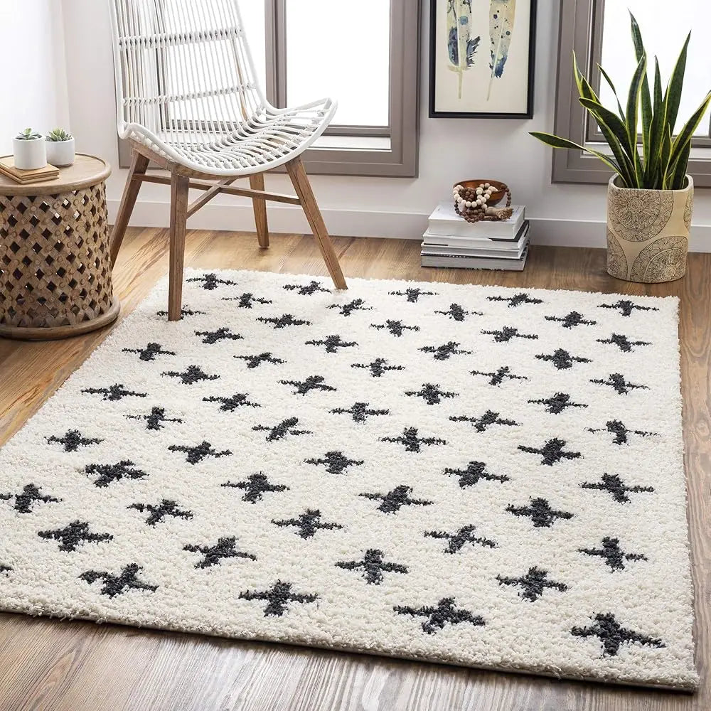 Soft Mora Shag 5'3"" X 7' Cream/Charcoal