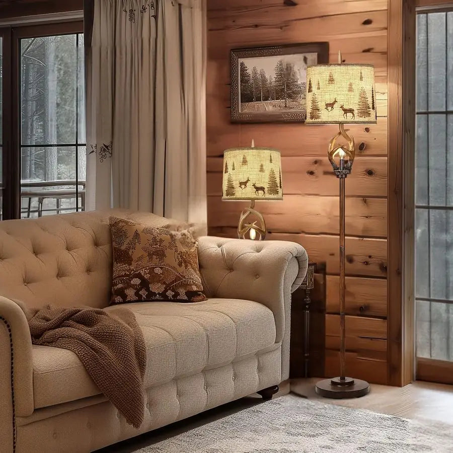 Rustic Farmhouse Antlers Lamp