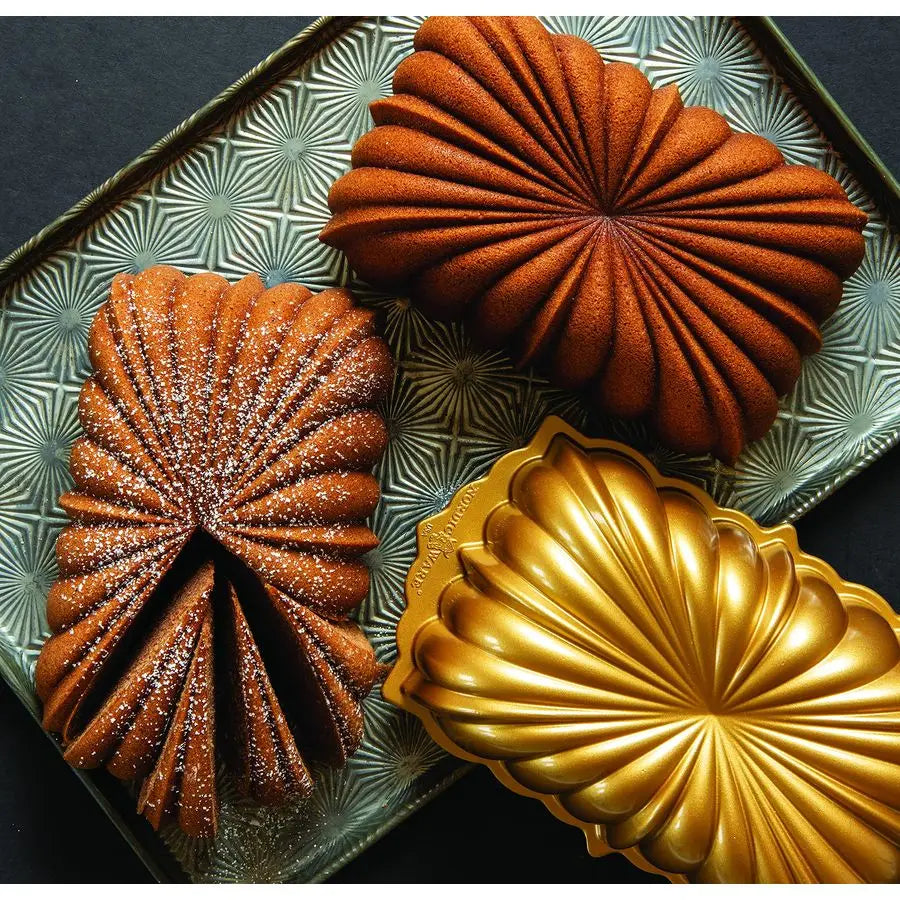 Classic Fluted Loaf Pan, 6 Cup, Gold