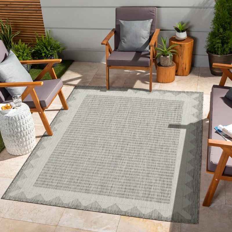 2'7"x7'3" Sunshine Silver Indoor/Outdoor