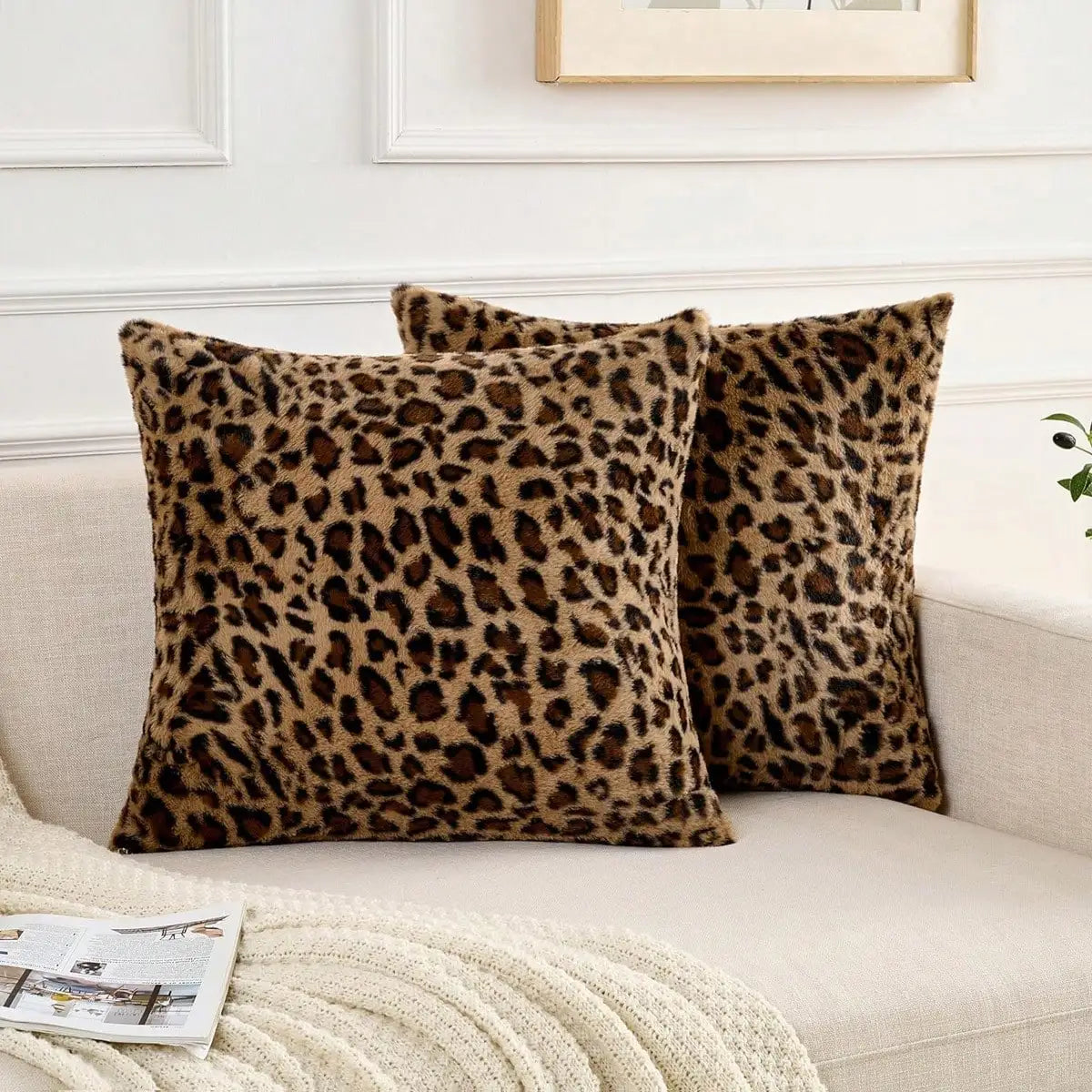 1/2 Cheetah Pillow Cover