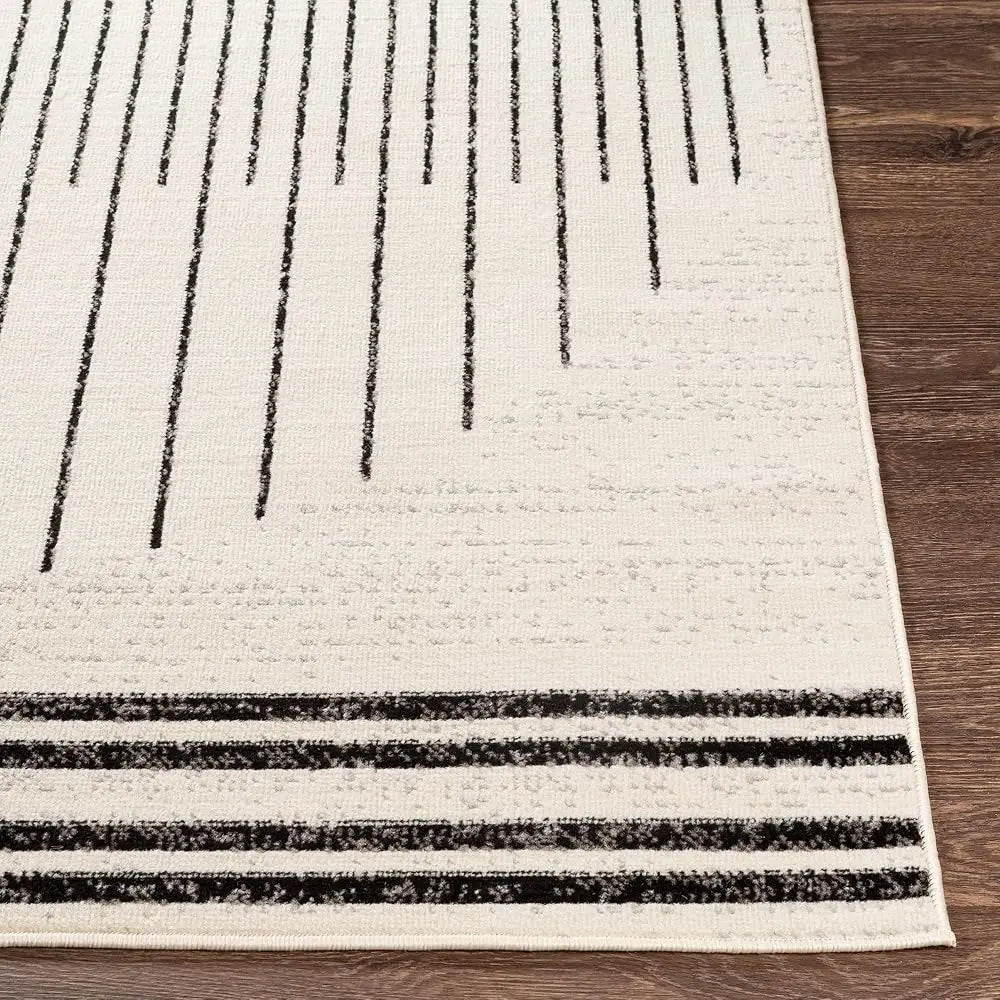 6'&'x7'9" Modern Geometric Black/Ivory