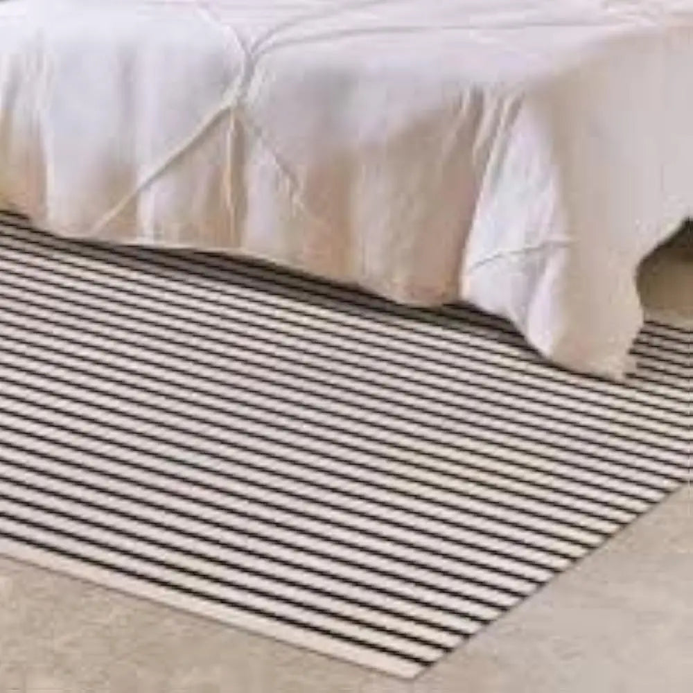5x8 Washable Black/White Striped