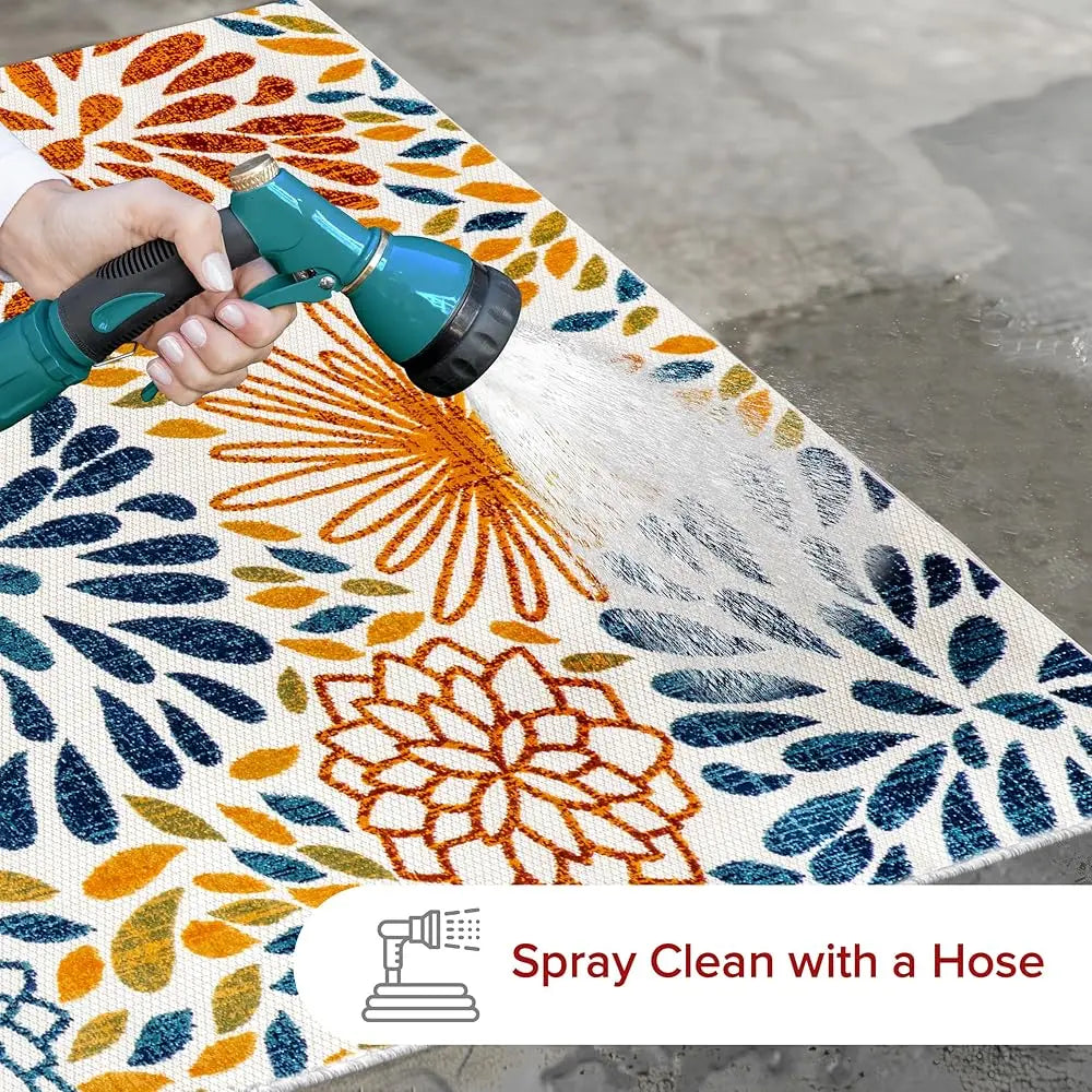 loral & Paisley 5X8 Indoor/Outdoor