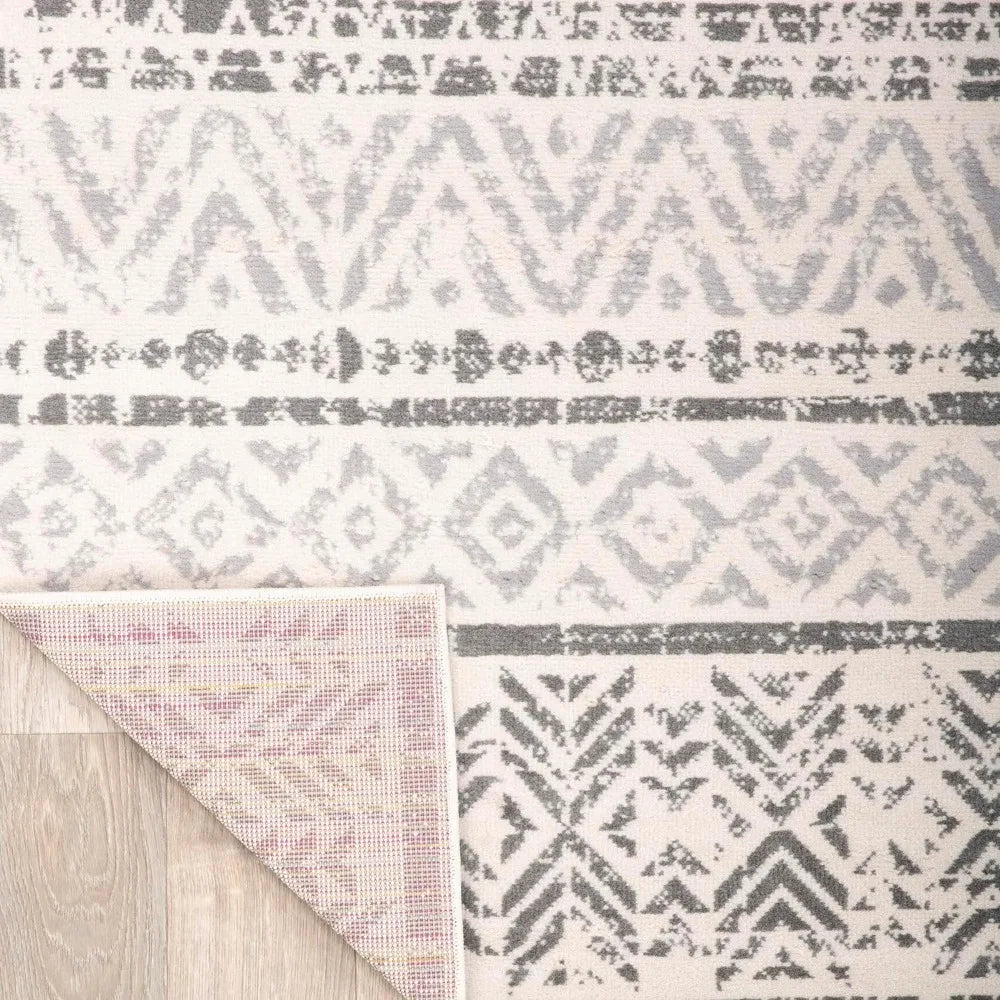 6'6"x9 Geometric Tribal Boho