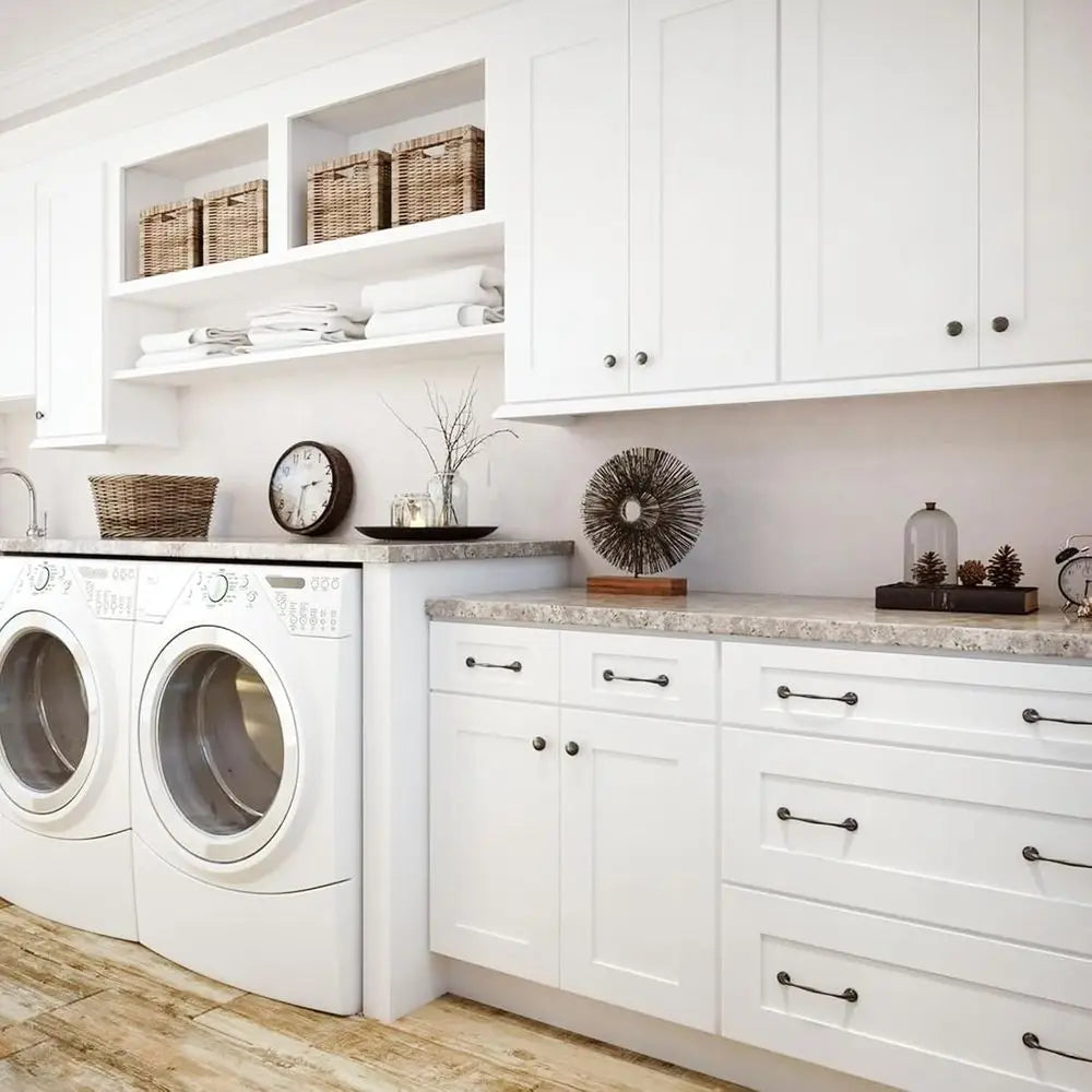 33" W White Shake RTA Base Cabinet