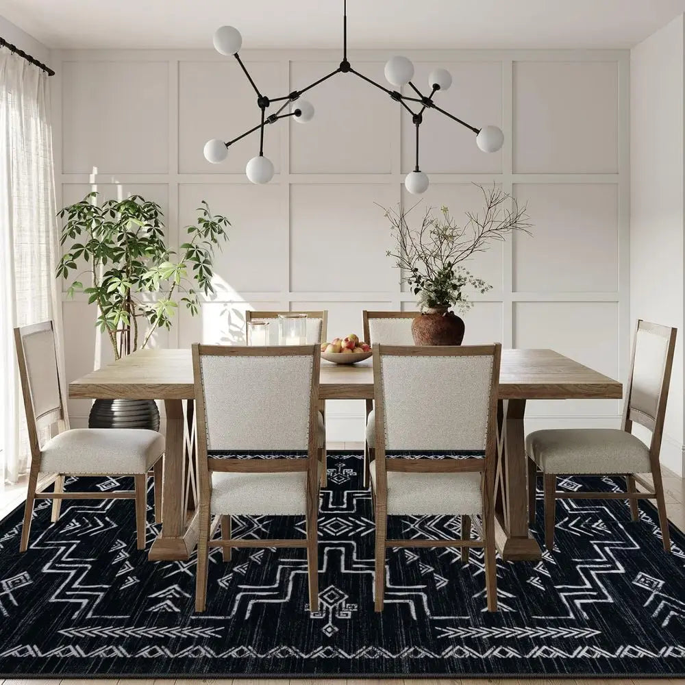 8x10 Black/White Tribal Moroccan Aztec