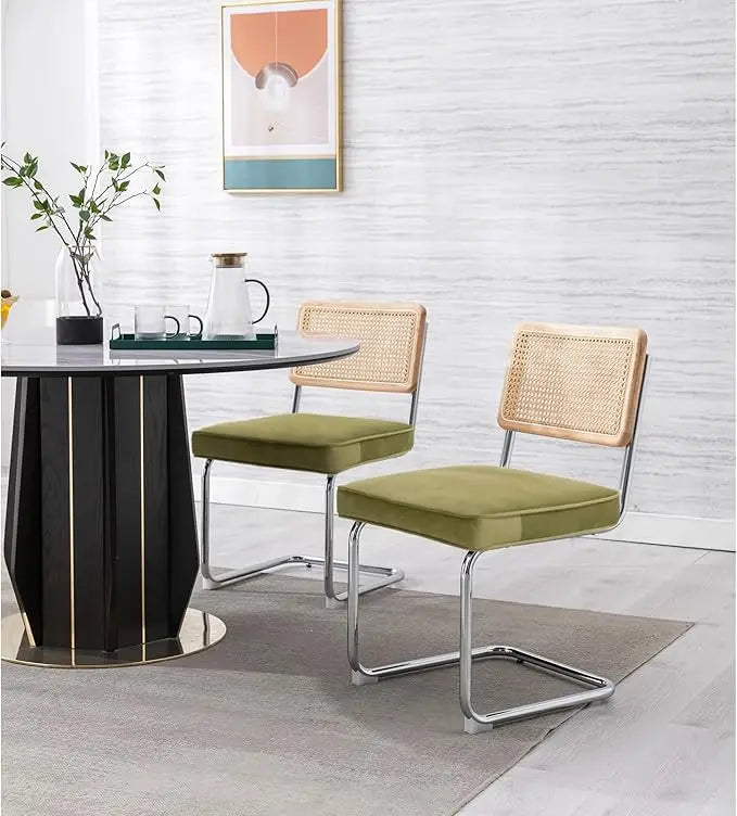 2 Modern Velvet