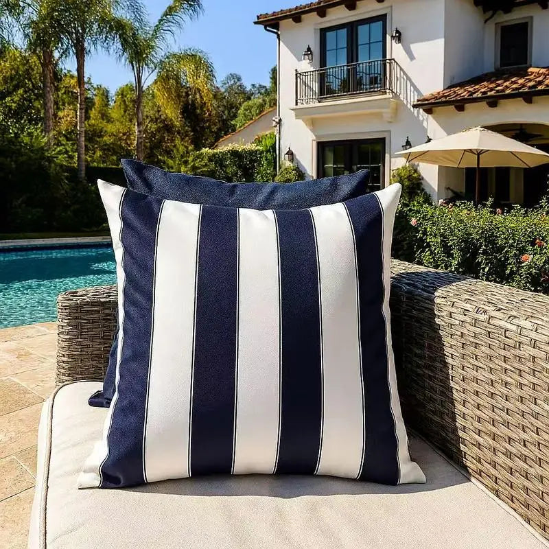 Outdoor Indoor Horizon Stripe Pillow