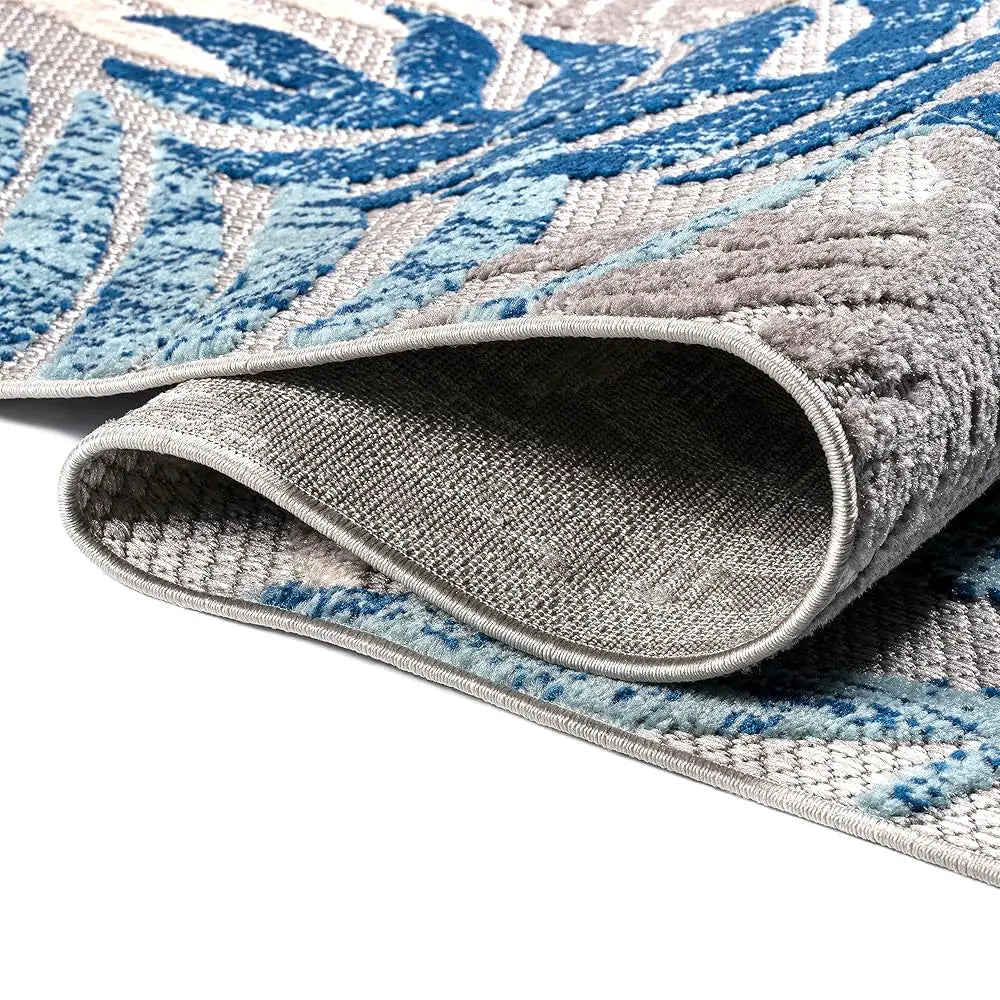 5'3"x7'6" Tropics Palm Leaves Indoor/Outdoor