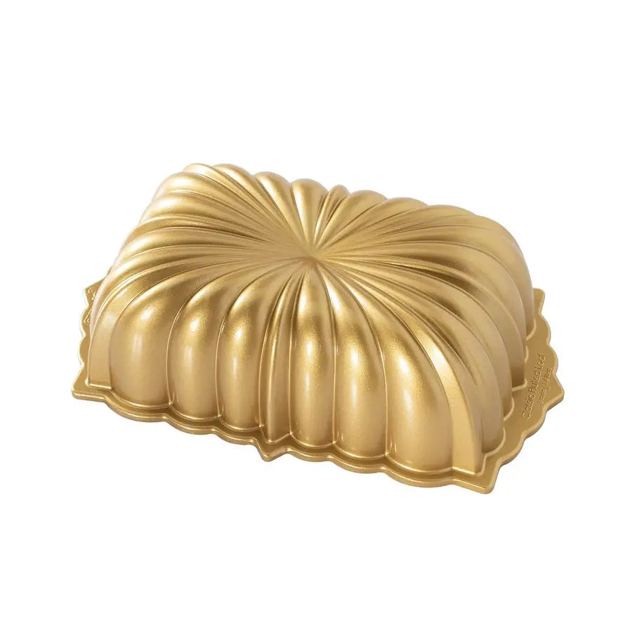 Classic Fluted Loaf Pan, 6 Cup, Gold