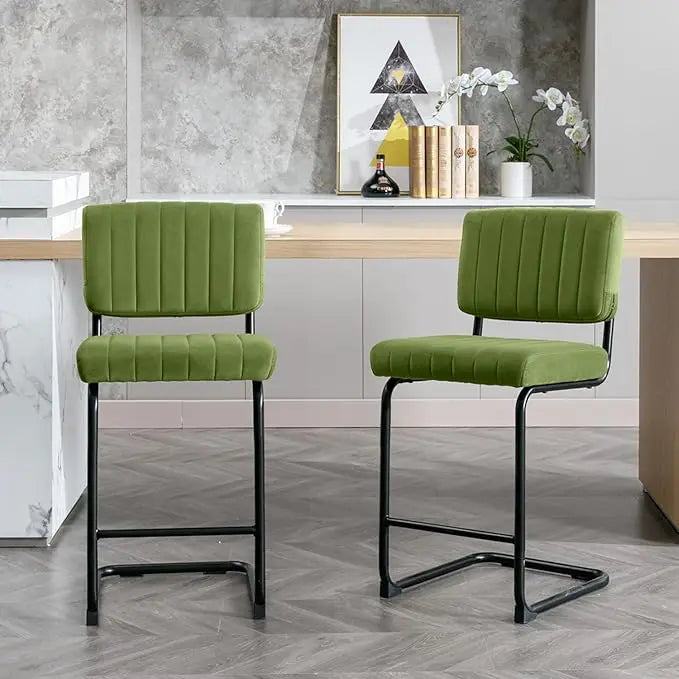 2 Modern Velvet
