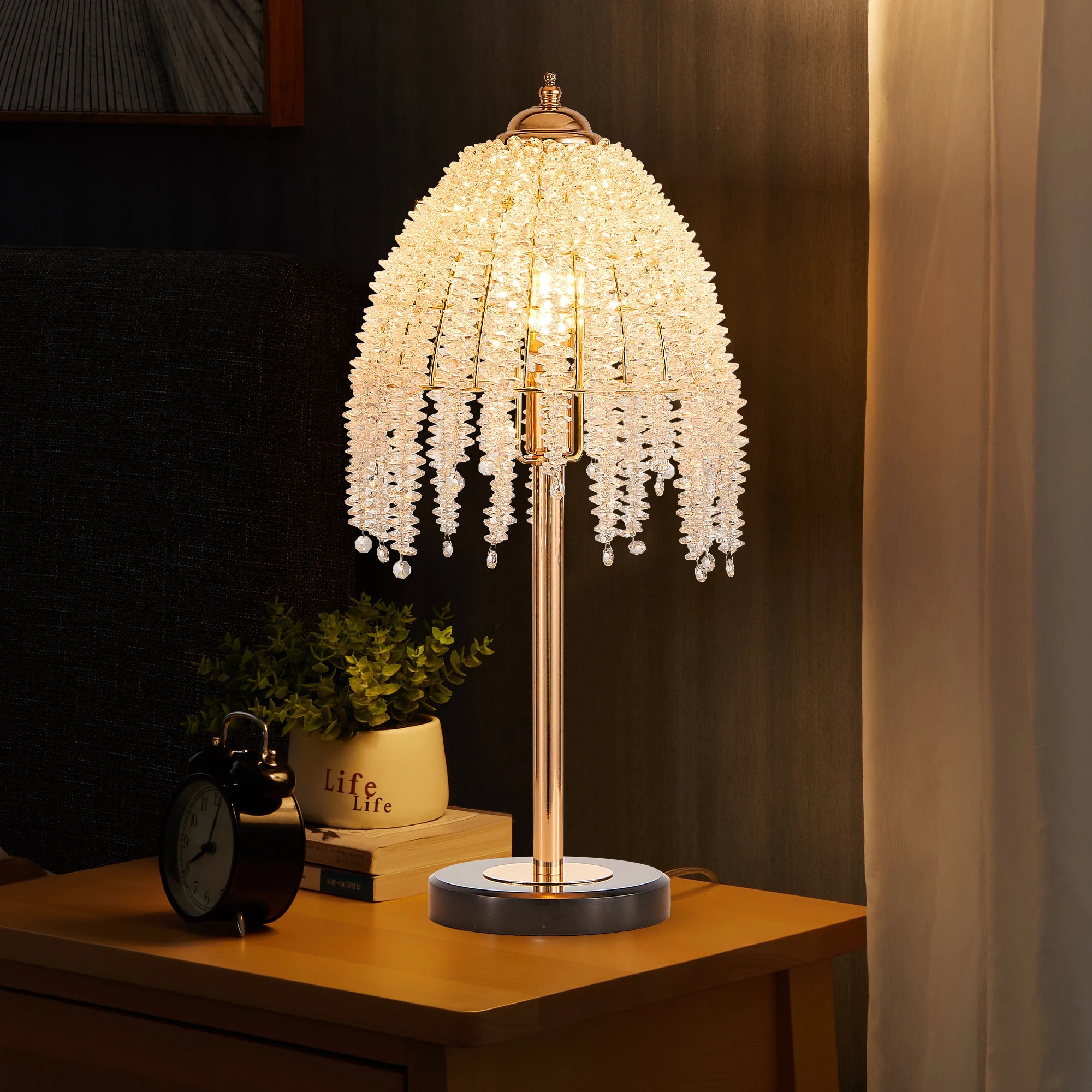Elegant Vintage Crystal  Lamp