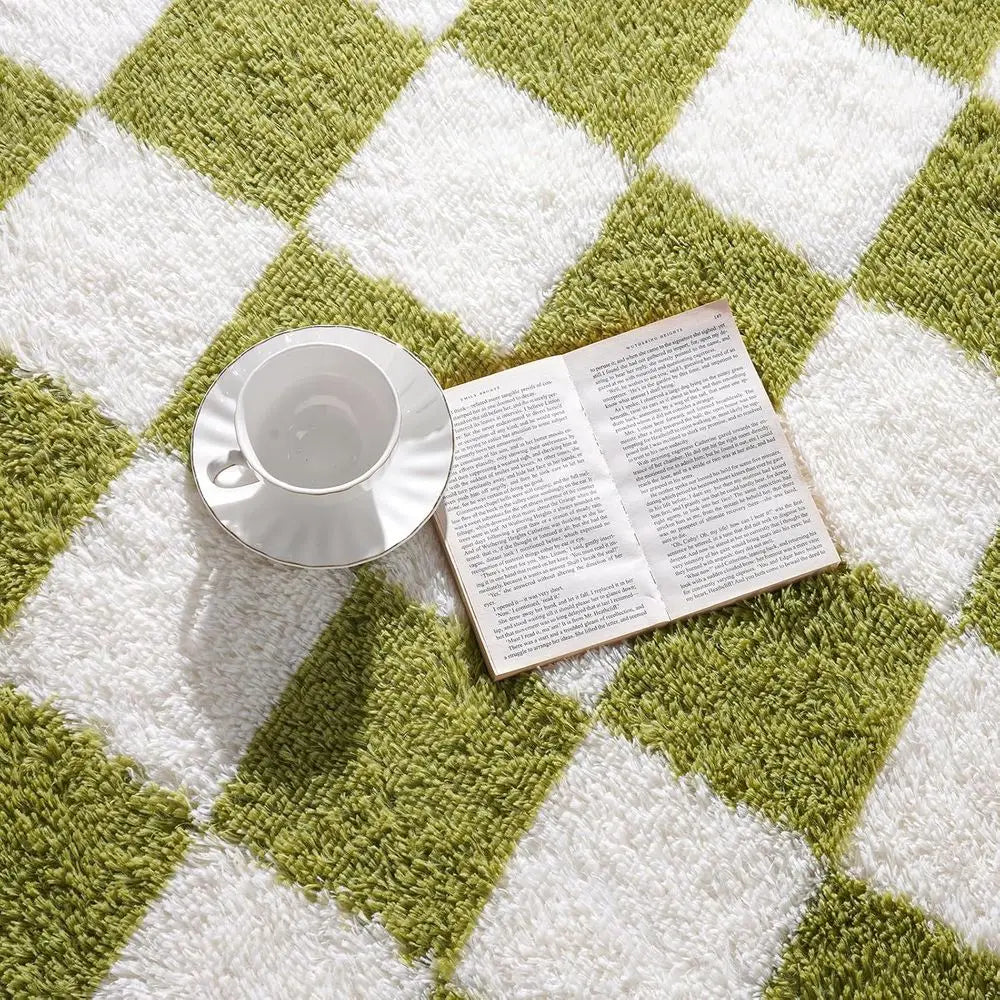 6x9 Modern Grass Green/White Shag