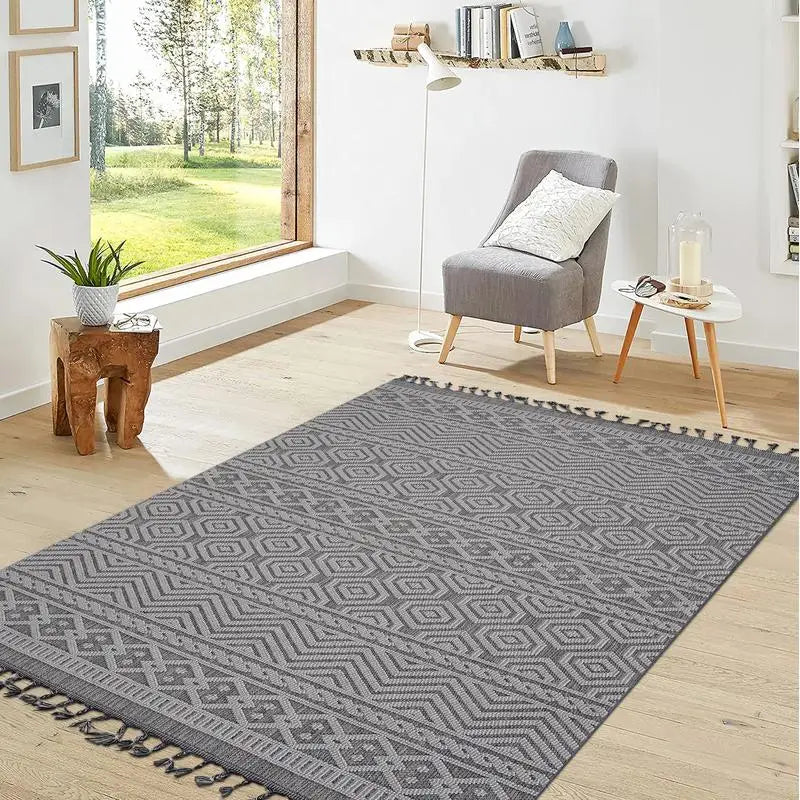 6x9 Geometric Indoor/Outdoor Grey/White
