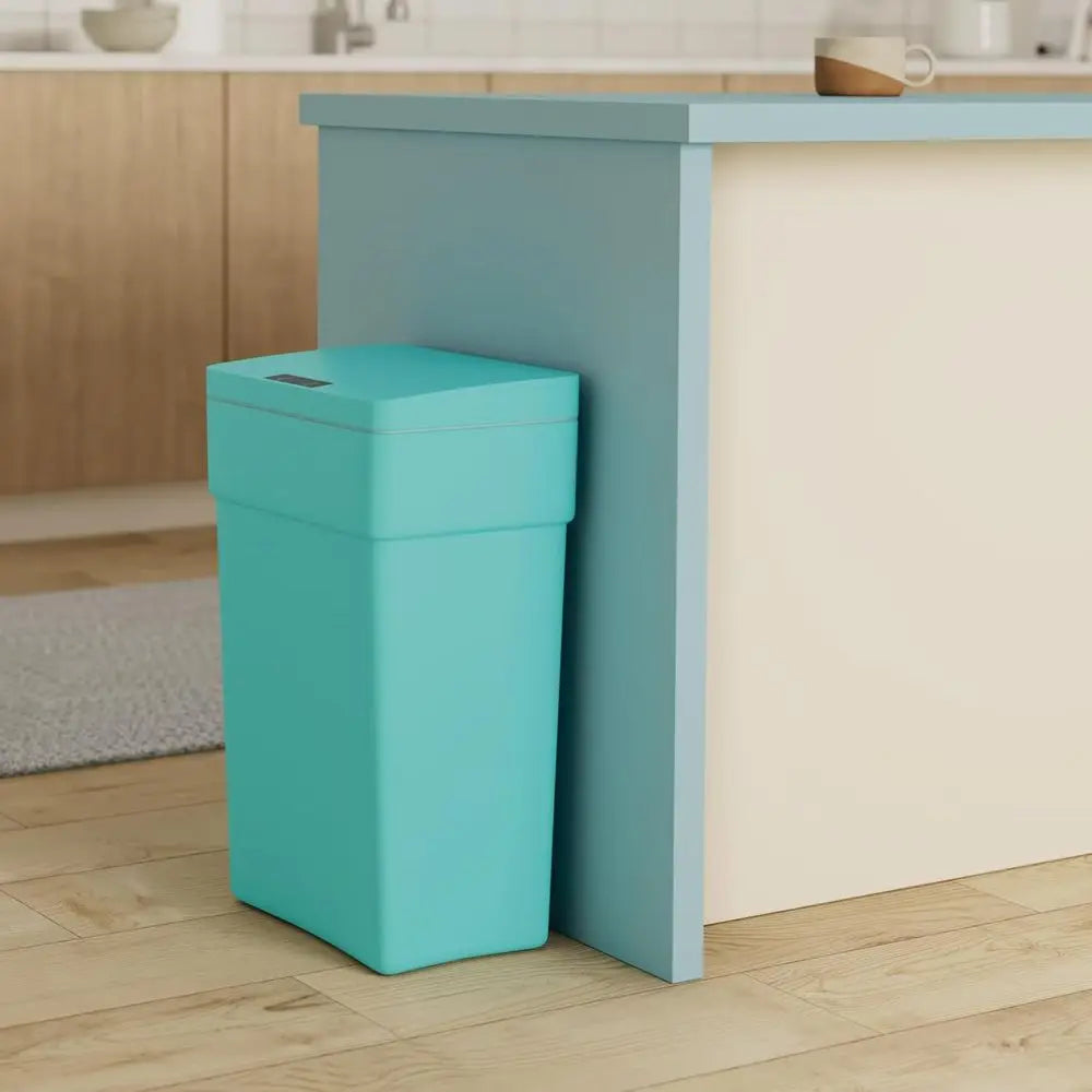 13 Gal Plastic Can Automatic Touch