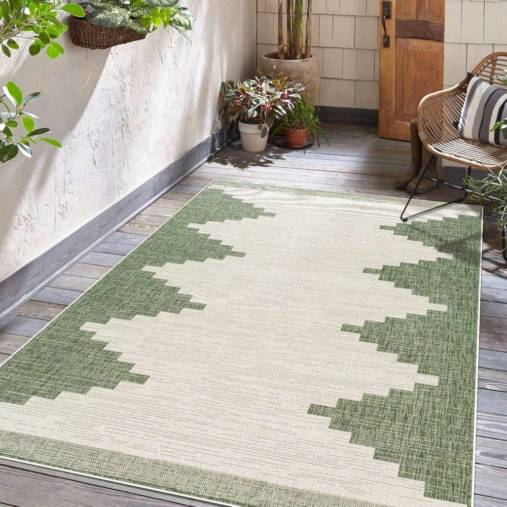 Outdoor Waterproof Geometric Green/Cream/Gray