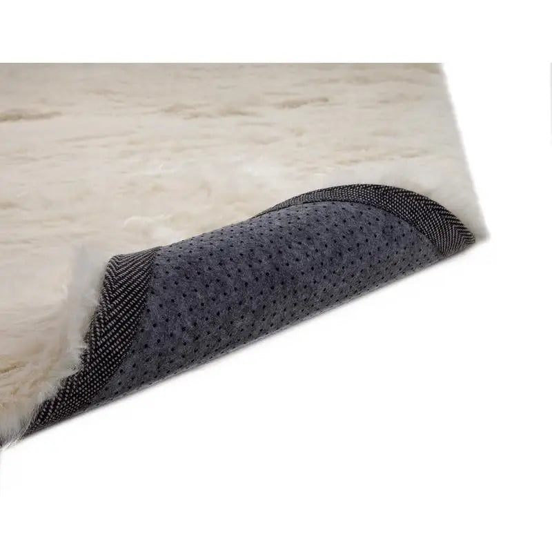 5x8 Ivory Faux Fur Soft Cozy
