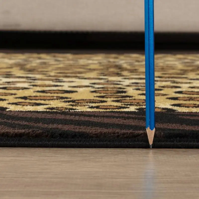 Animal Print Area Rug 2' 7: x 7'3"